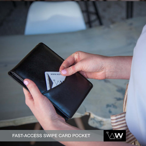 Waiter Wallet Deluxe + Clear Pocket Insert